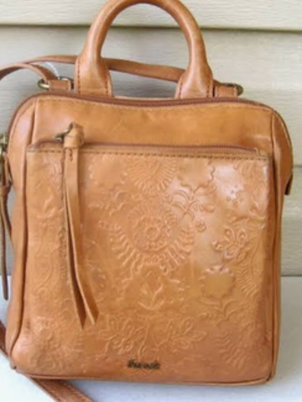 The Sak Loyola Leather Convertible Mini BackPack Bag Crossbody Purse